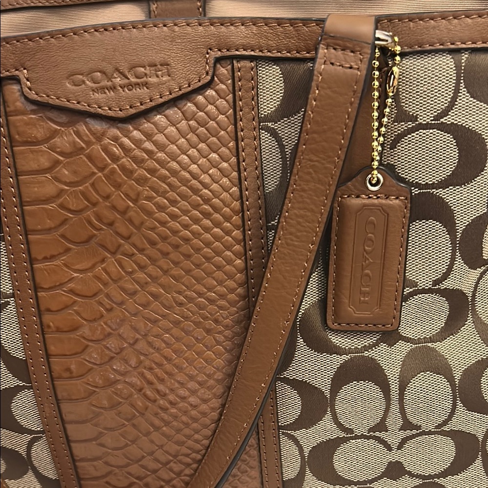 NWOT Vintage Coach Brown Jacquard Shoulder Bag with Signature Monogram - Picture 7 of 7